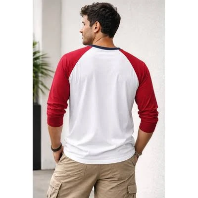 Tshirt blanco con mangas rojas